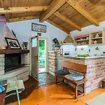 Villa Beautiful Loreta With Private Pool Near Pula And Rovinj Cabrunici