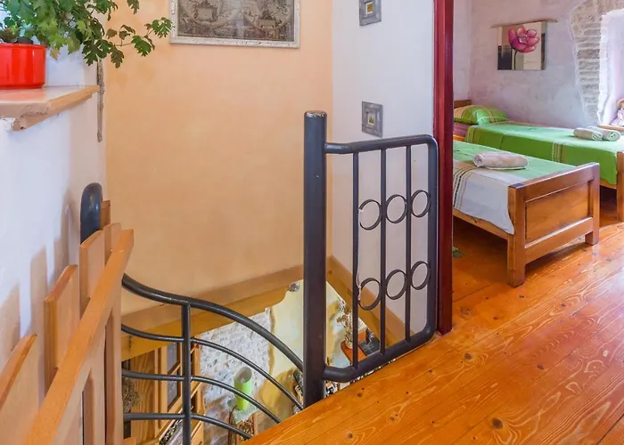 Beautiful Loreta With Private Pool Near Pula And Rovinj Vila