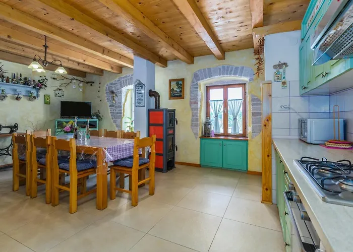 Vila Beautiful Loreta With Private Pool Near Pula And Rovinj
