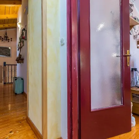 Beautiful Loreta With Private Pool Near Pula And Rovinj *